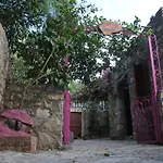 Eski * داتْشا