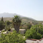 فندق Eski *